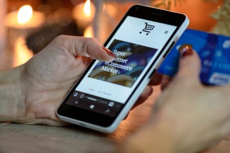 Elastyczność cenowa: Sekretny klucz do&nbsp;zysków w&nbsp;e-commerce. Jak ją&nbsp;badać i&nbsp;wykorzystać?